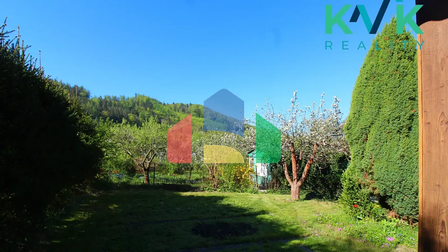 На продажу хижины 23 m², земельный участок 392 m²