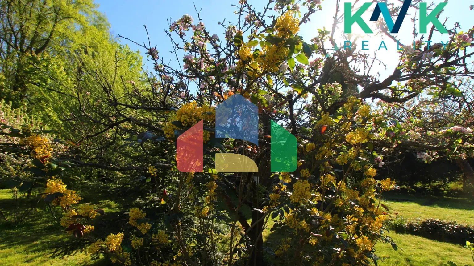 На продажу хижины 23 m², земельный участок 392 m²