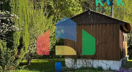 На продажу хижины 23 m², земельный участок 392 m²