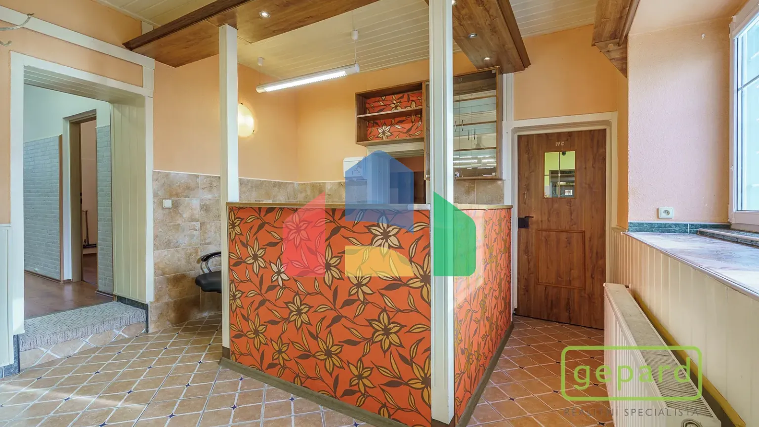 На продажу квартира не стандарт 120 m²