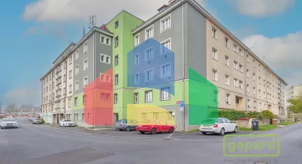 На продажу квартира не стандарт 120 m²