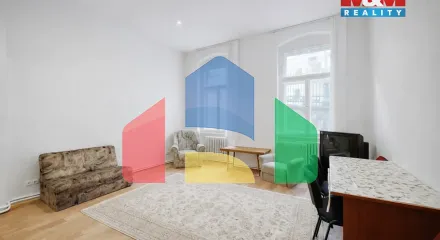 На продажу квартира 3-комн. студия 72 m² На продажу квартира 3-комн. студия 72 m²