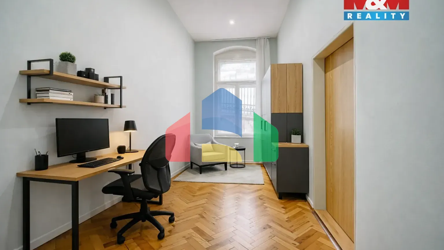 На продажу квартира 3-комн. студия 72 m²