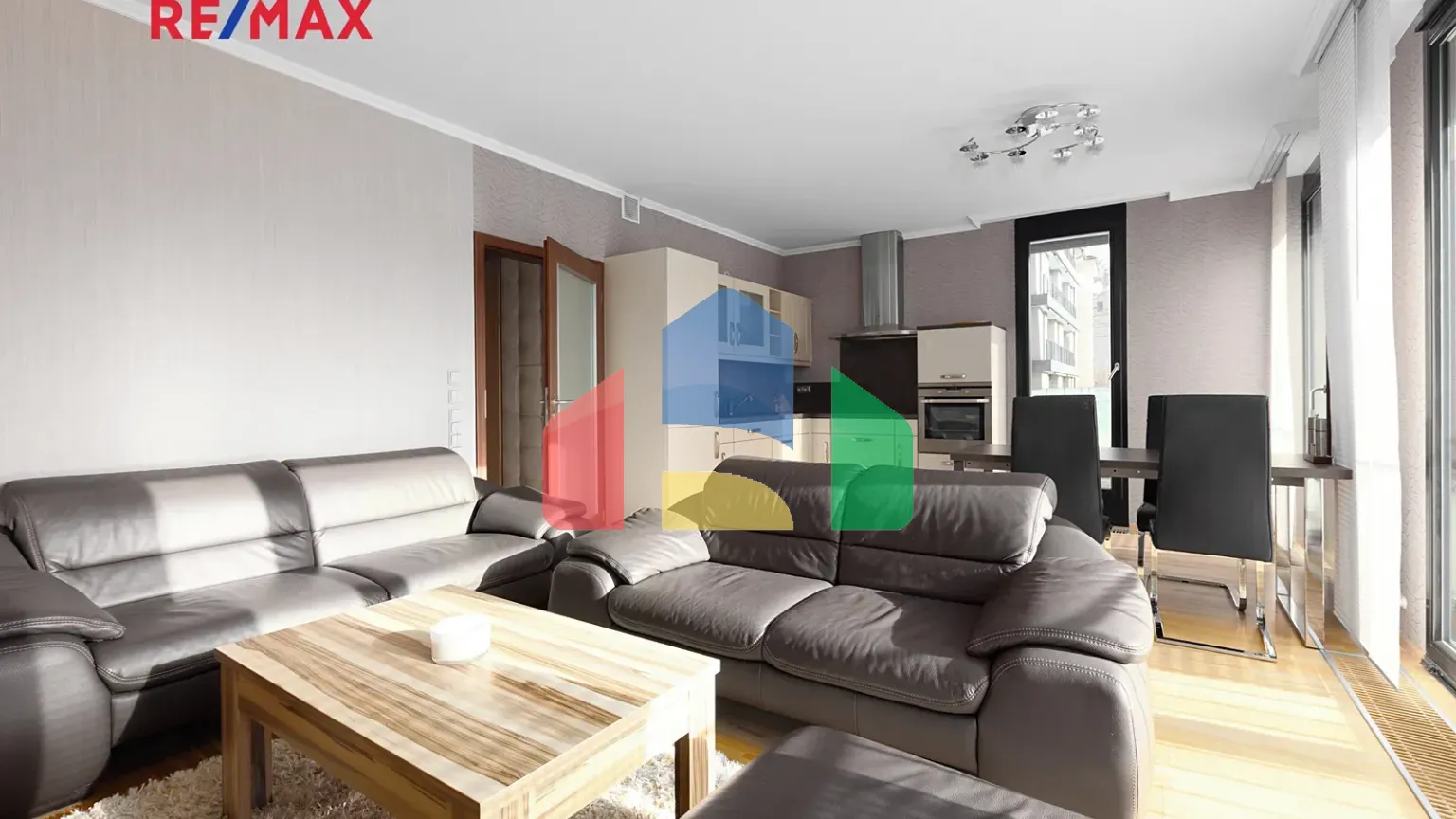 На продажу квартира 2-комн. студия 63 m²