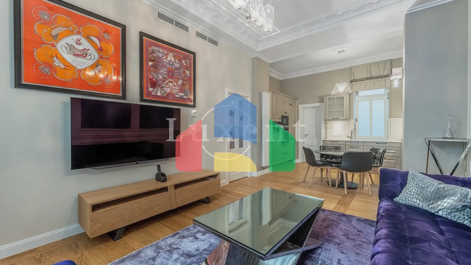 На продажу квартира 2-комн. студия 62 m²