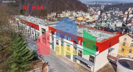 На продажу квартира 4-комн. студия 171 m²