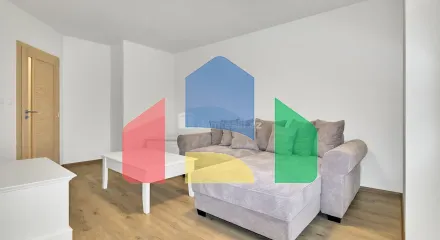 На продажу квартира 3-комн. студия 90 m²