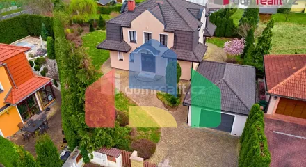 На продажу семейные дома 194 m², земельный участок 956 m²