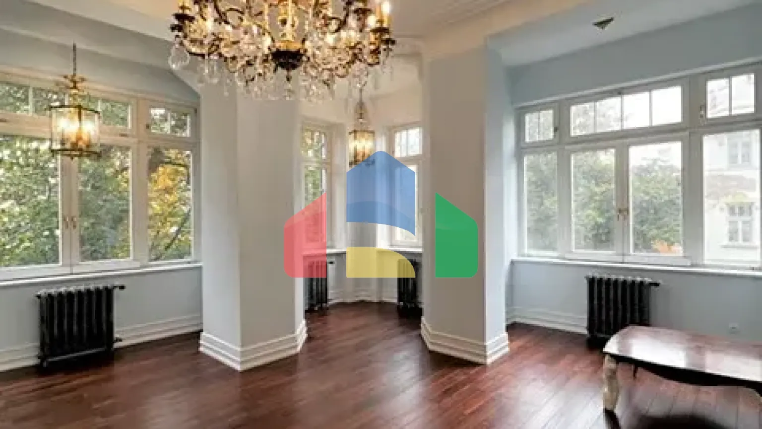 На продажу квартира 2-комн. студия 90 m²