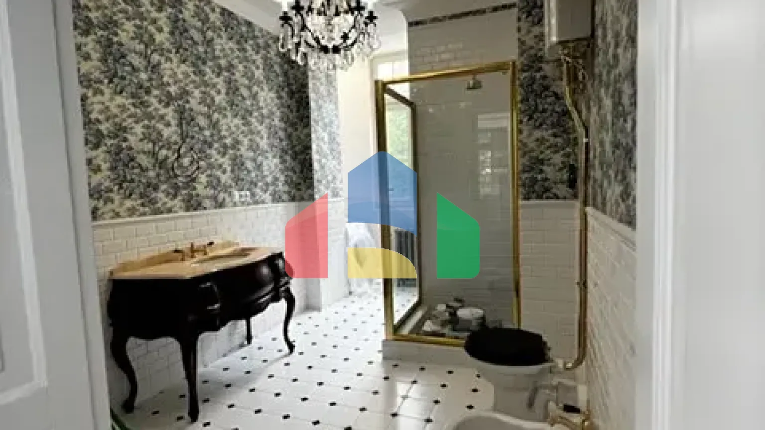 На продажу квартира 2-комн. студия 90 m²