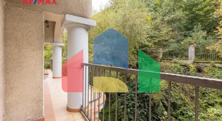 На продажу квартира 3-комн. студия 120 m²