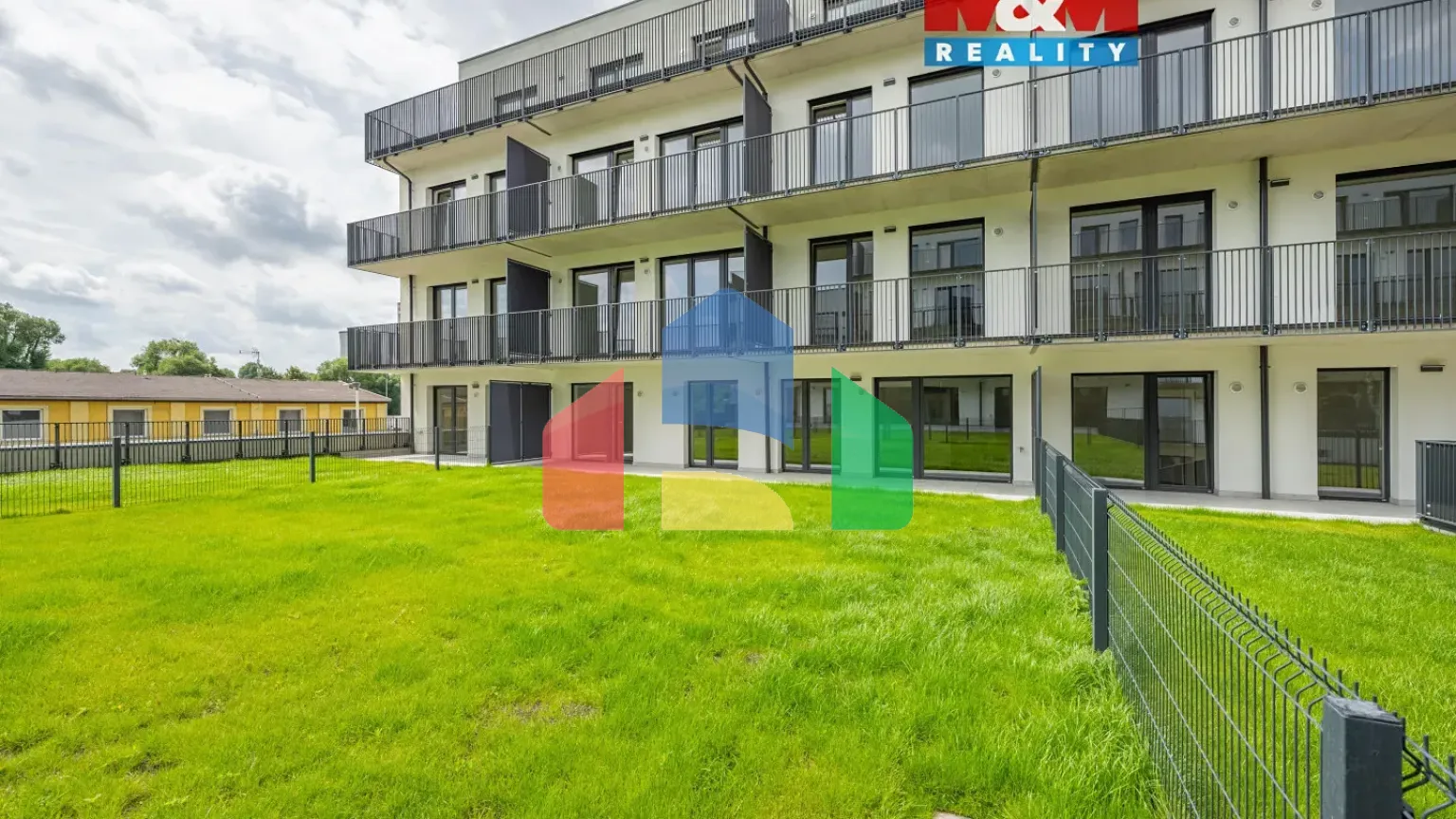 На продажу квартира 4-комн. студия 227 m²