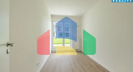 На продажу квартира 4-комн. студия 227 m² На продажу квартира 4-комн. студия 227 m²