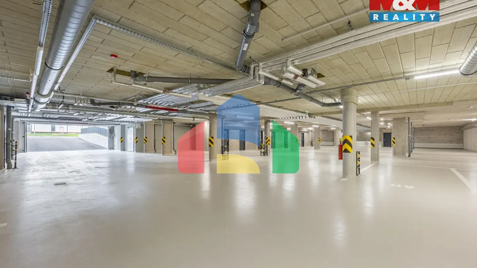 На продажу квартира 4-комн. студия 227 m²