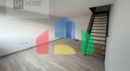 На продажу квартира 4-комн. студия 150 m² На продажу квартира 4-комн. студия 150 m²