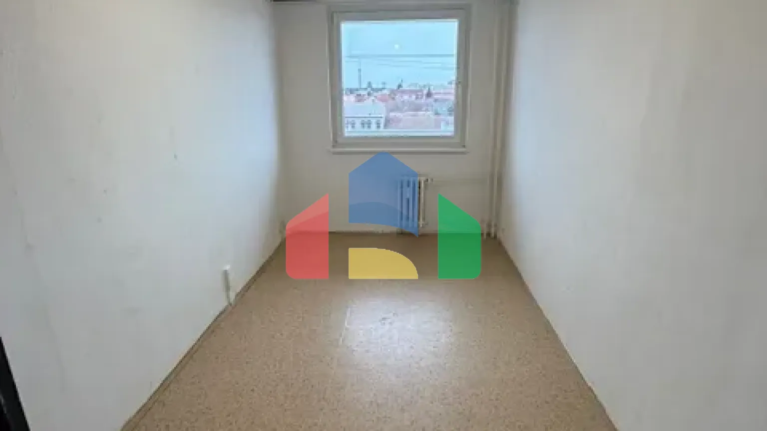 На продажу квартира 2-комн. студия 43 m²