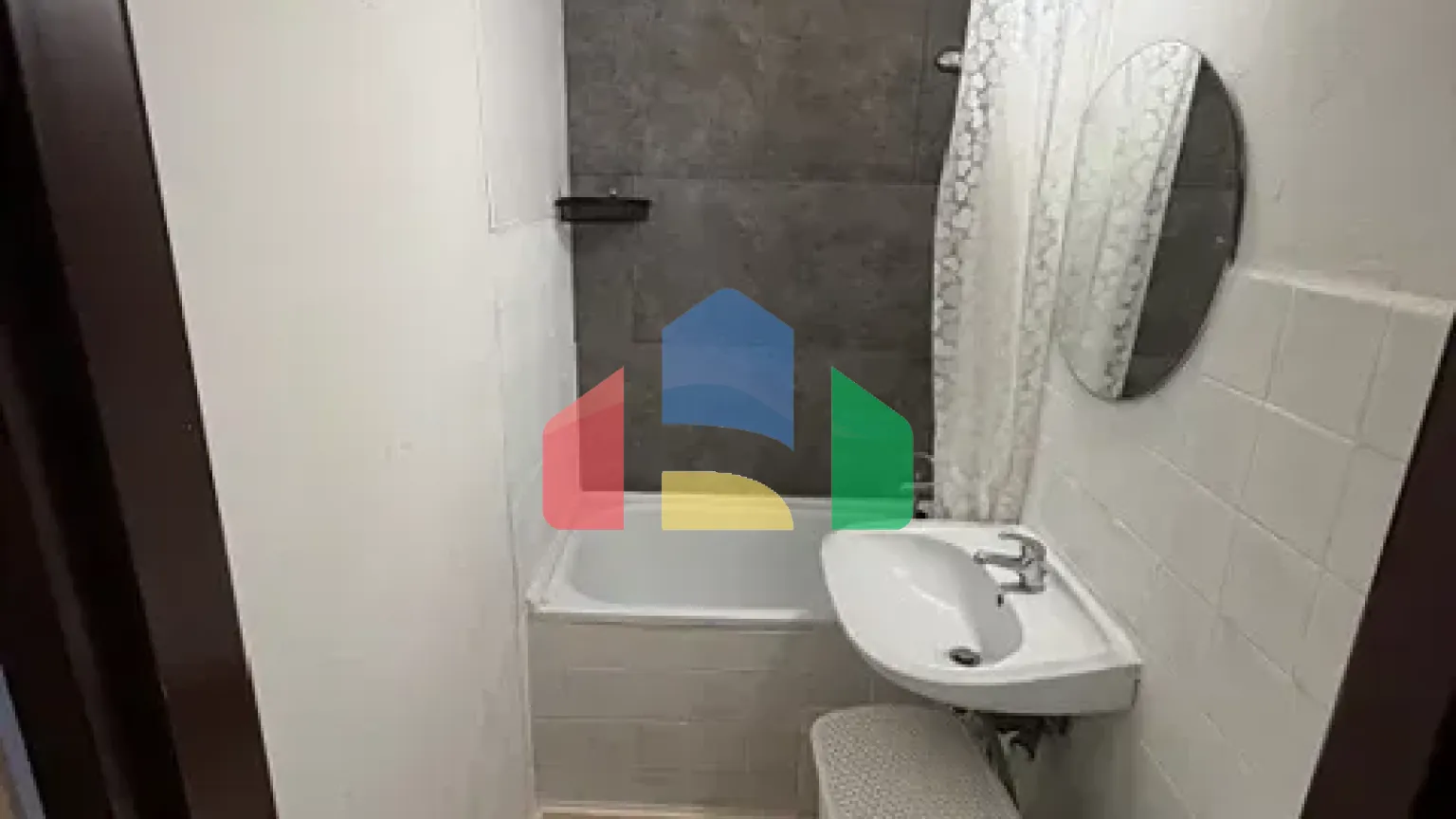 На продажу квартира 2-комн. студия 43 m²