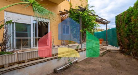 ОТЛИЧНАЯ КВАРТИРА НА ПЕРВОМ ЭТАЖЕ С СОБСТВЕННЫМ УЧАСТКОМ В 100 ШАГАХ ОТ МОРЯ ОТЛИЧНАЯ КВАРТИРА НА ПЕРВОМ ЭТАЖЕ С СОБСТВЕННЫМ УЧАСТКОМ В 100 ШАГАХ ОТ МОРЯ