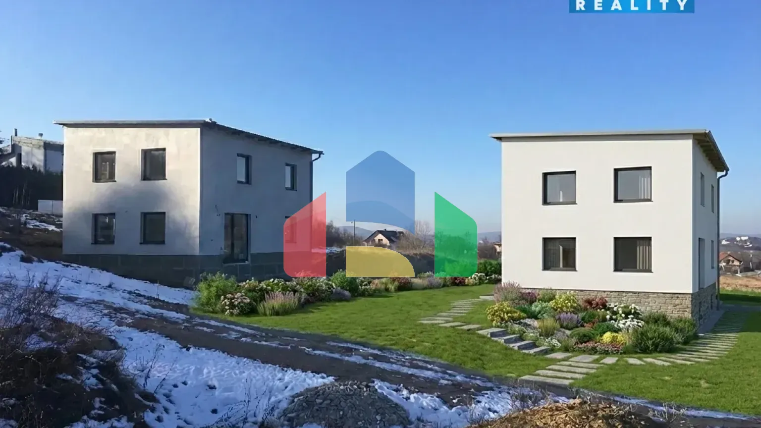 На продажу семейные дома 121 m², земельный участок 950 m²