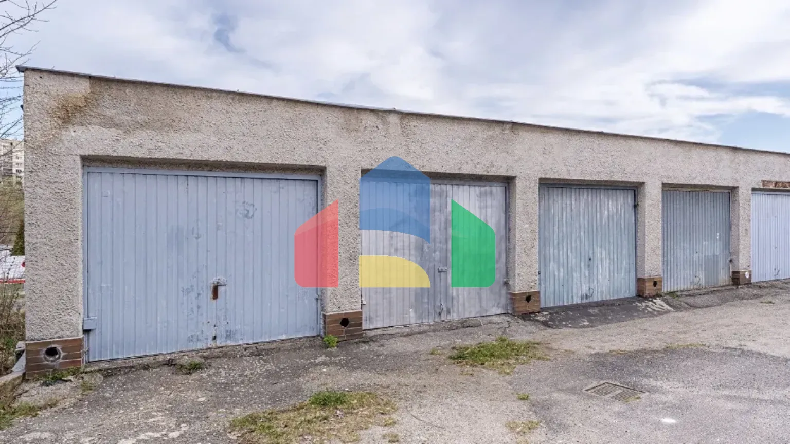 На продажу гаражи 20 m²