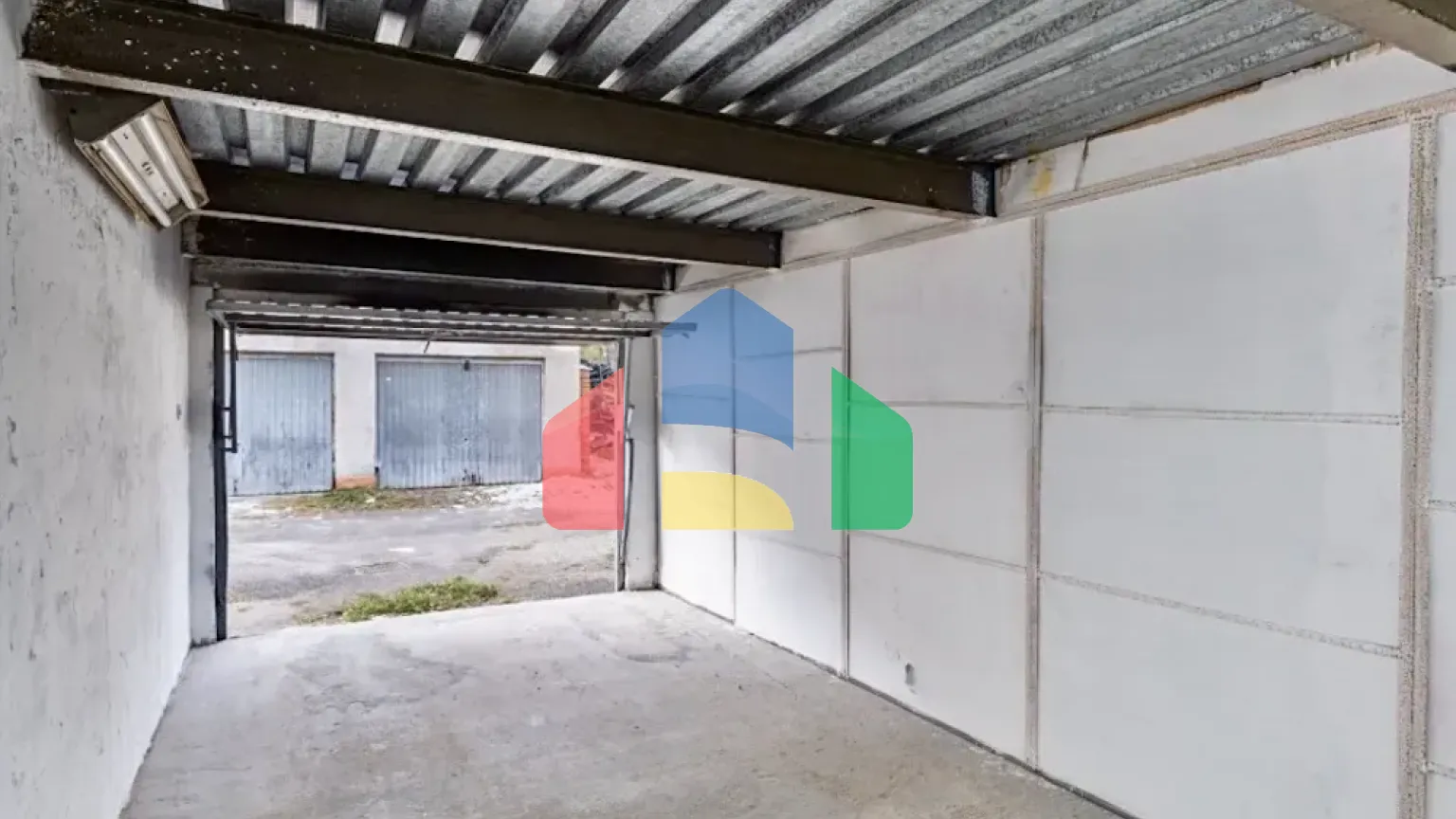 На продажу гаражи 20 m²