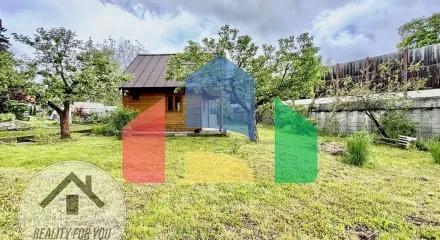 На продажу хижины 35 m², земельный участок 407 m²