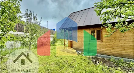 На продажу хижины 35 m², земельный участок 407 m²