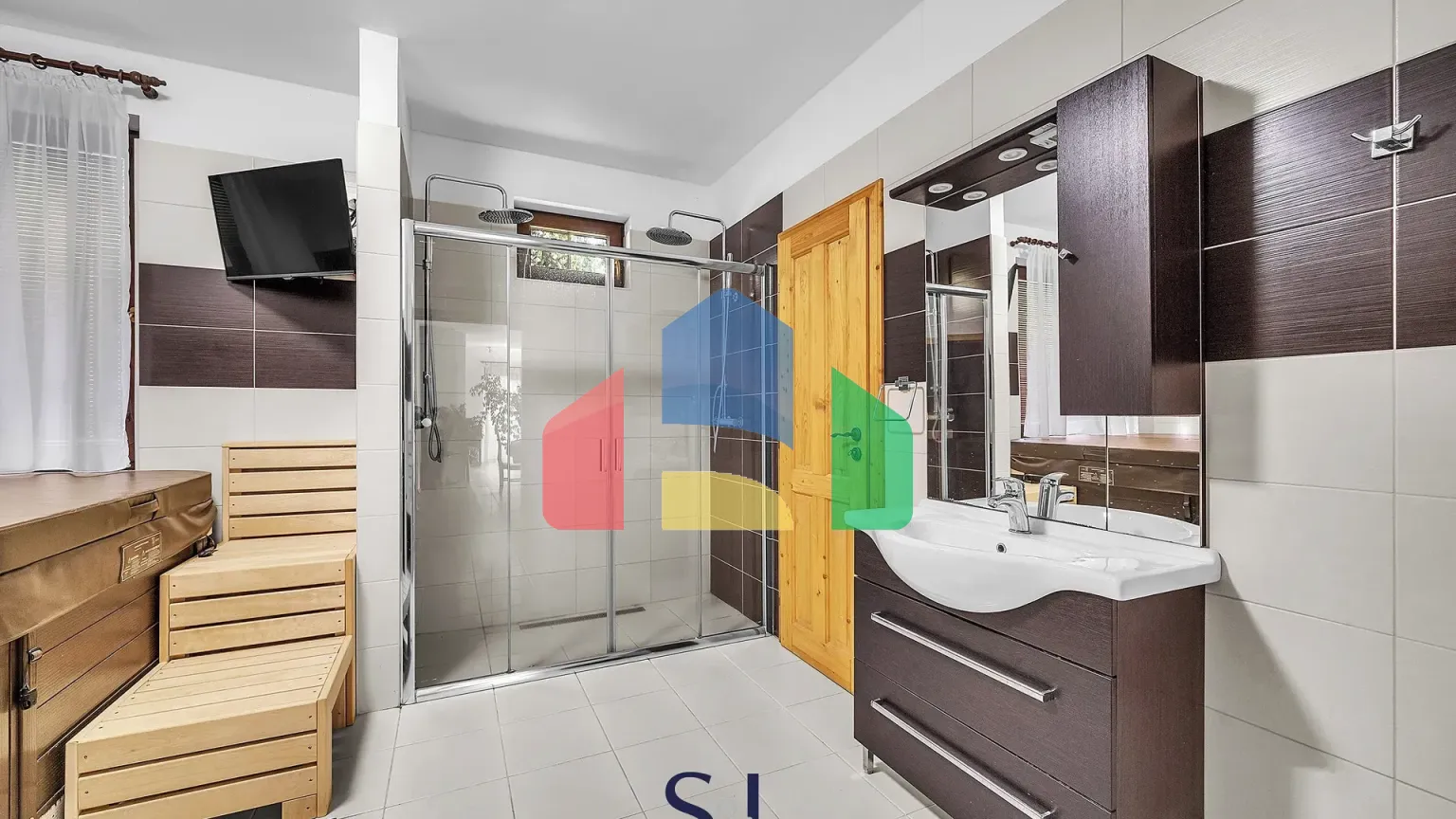 На продажу семейные дома 120 m², земельный участок 800 m²