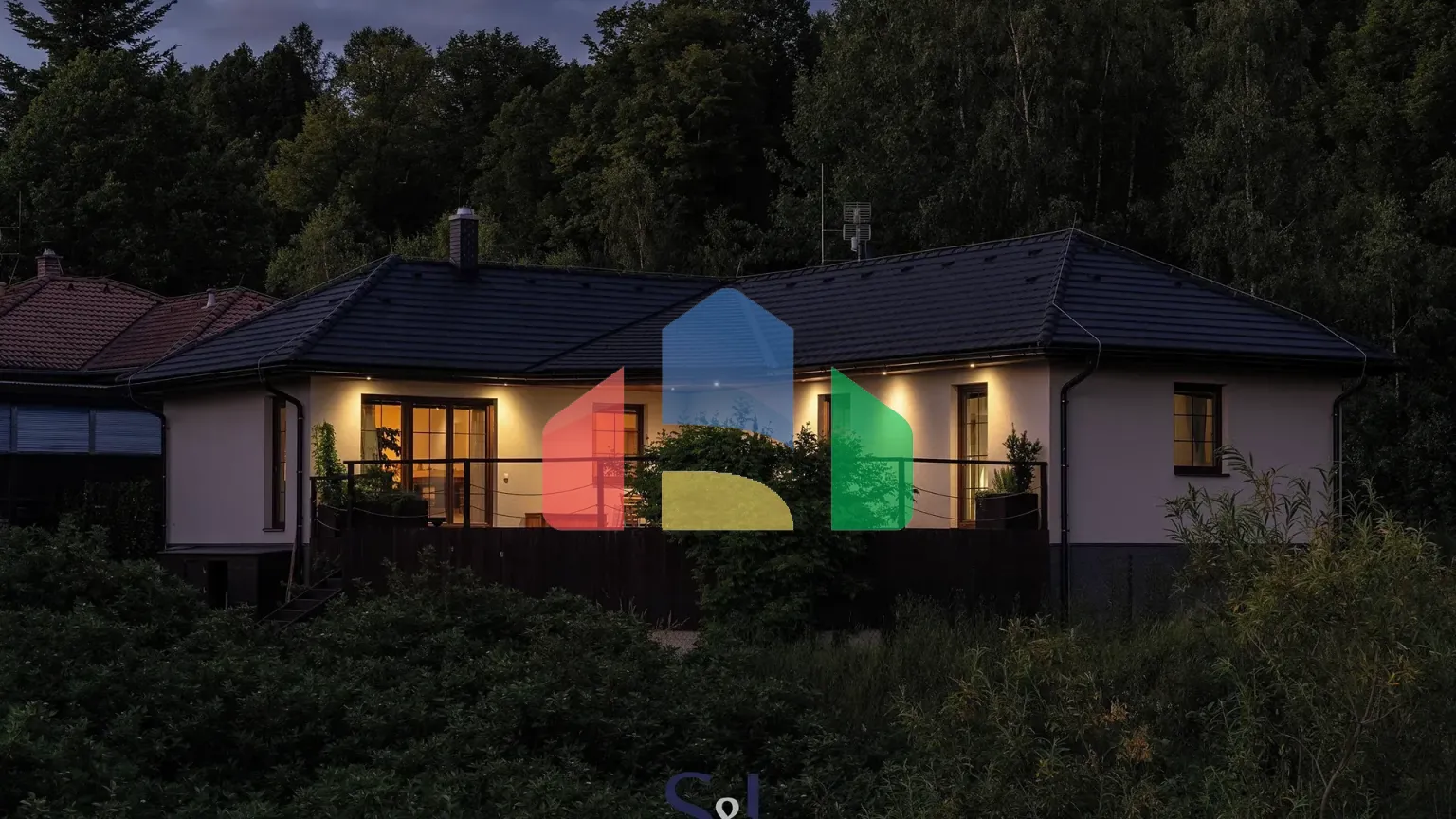 На продажу семейные дома 120 m², земельный участок 800 m²