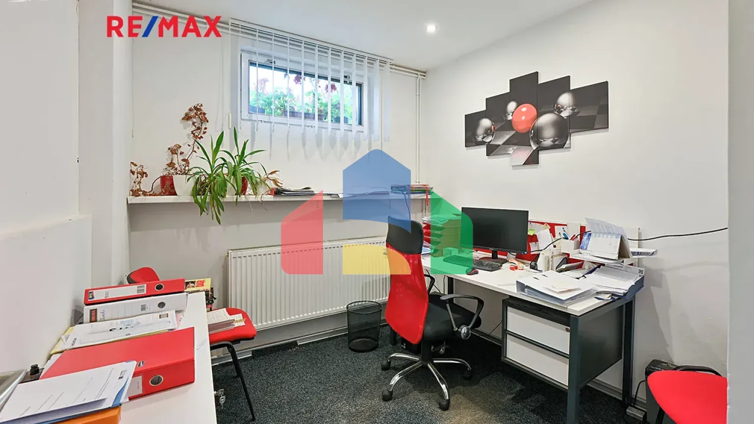 На продажу семейные дома 180 m², земельный участок 498 m²