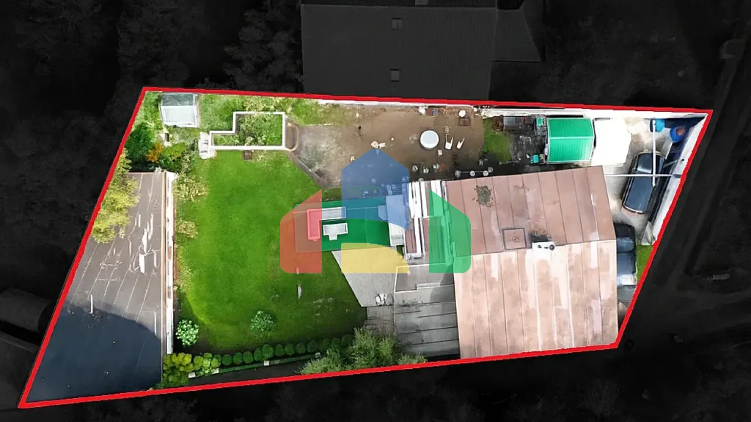 На продажу семейные дома 180 m², земельный участок 498 m²