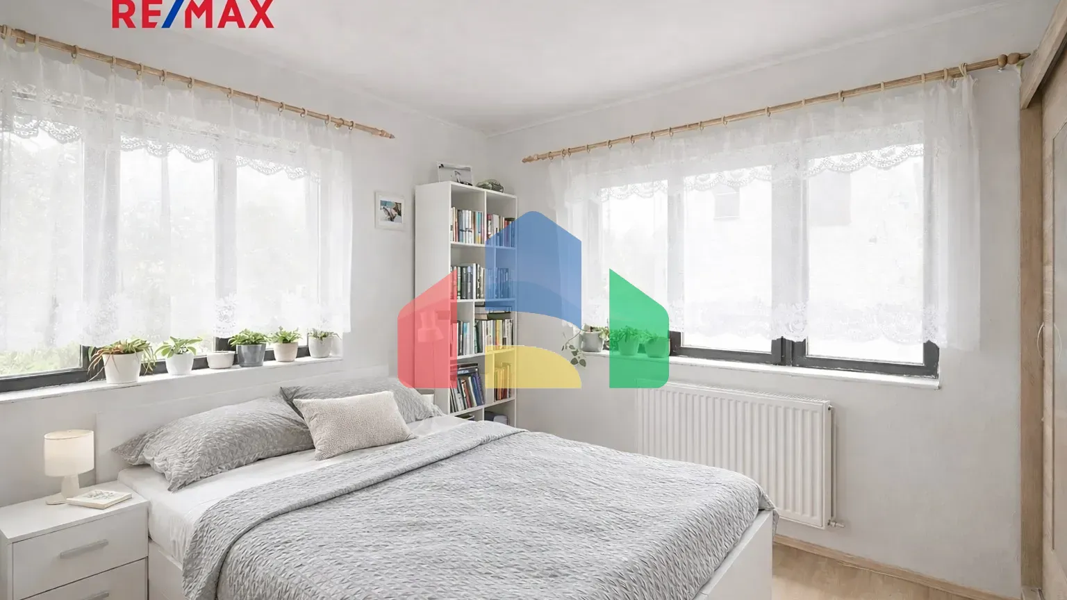 На продажу семейные дома 180 m², земельный участок 498 m²