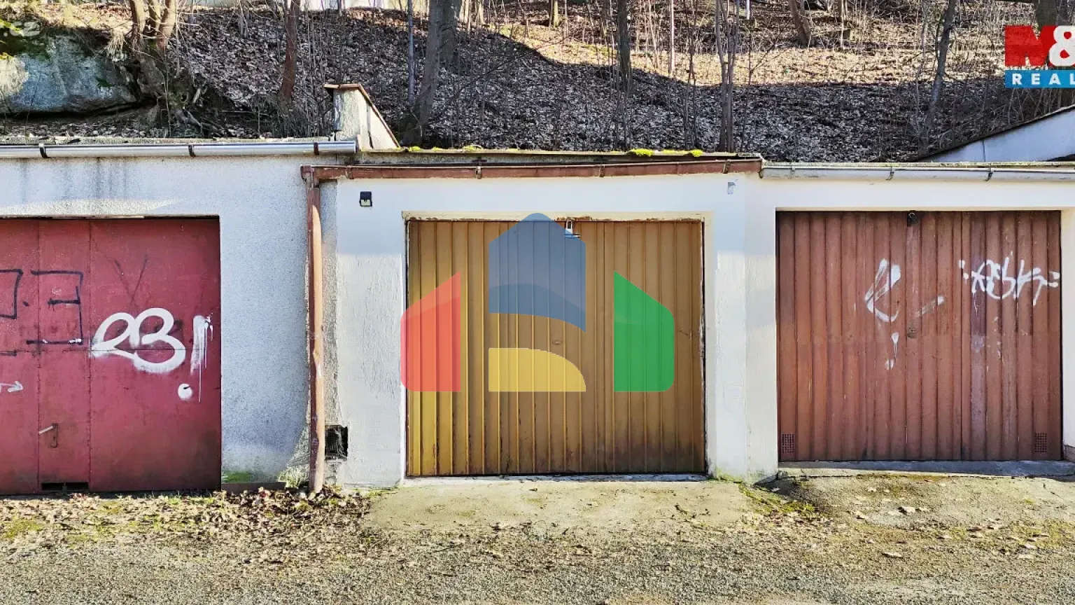 На продажу гаражи 19 m²