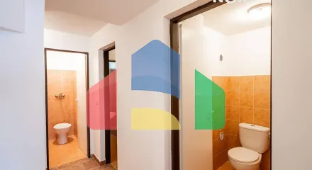 На продажу торговые помещения 98 m² На продажу торговые помещения 98 m²