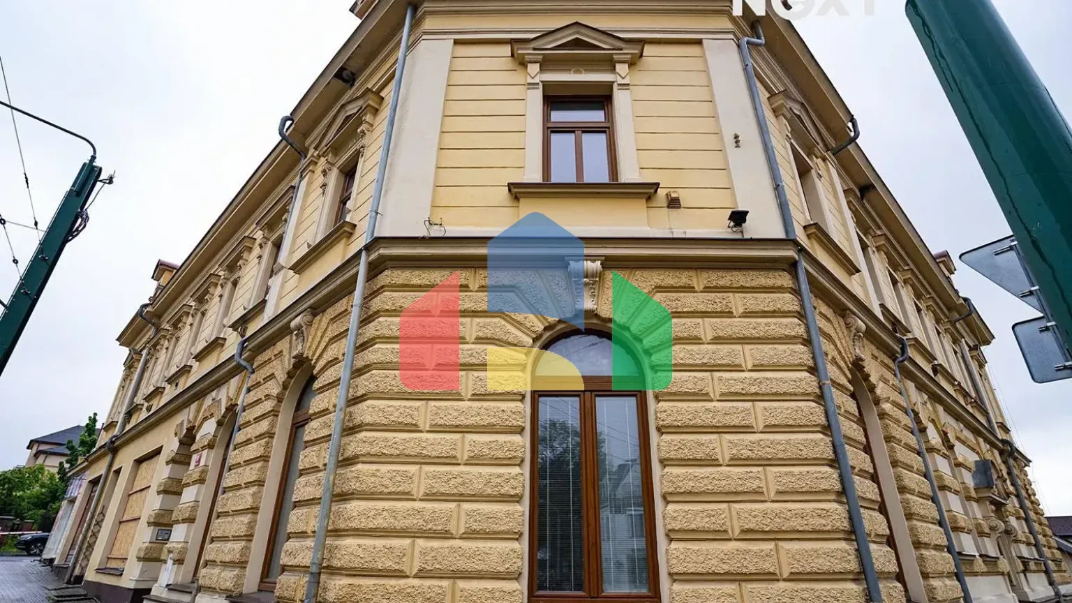 На продажу торговые помещения 204 m²