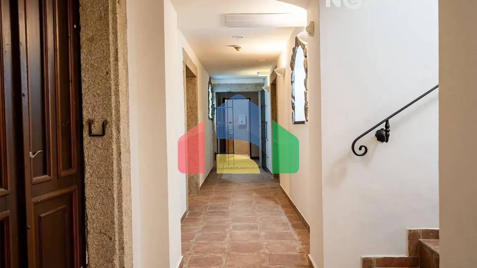 На продажу торговые помещения 204 m²