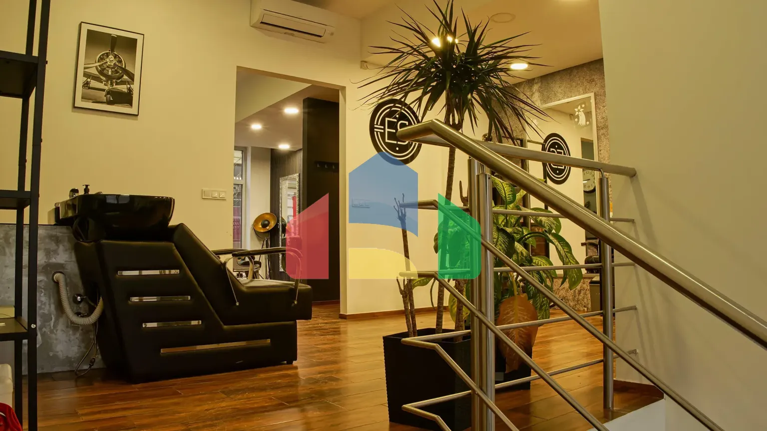 На продажу торговые помещения 154 m²