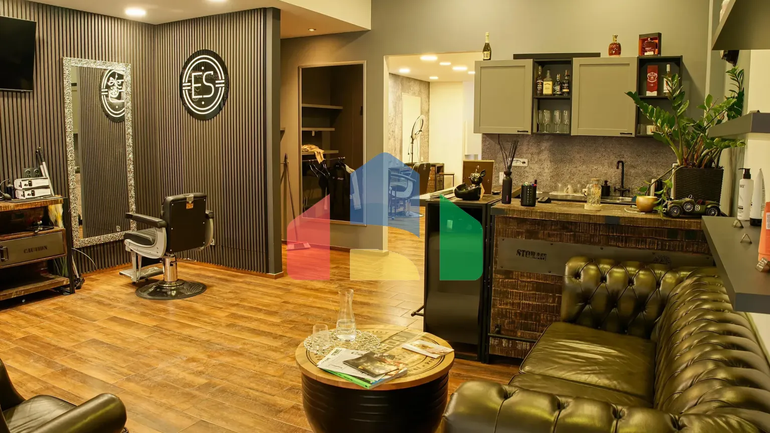 На продажу торговые помещения 154 m²