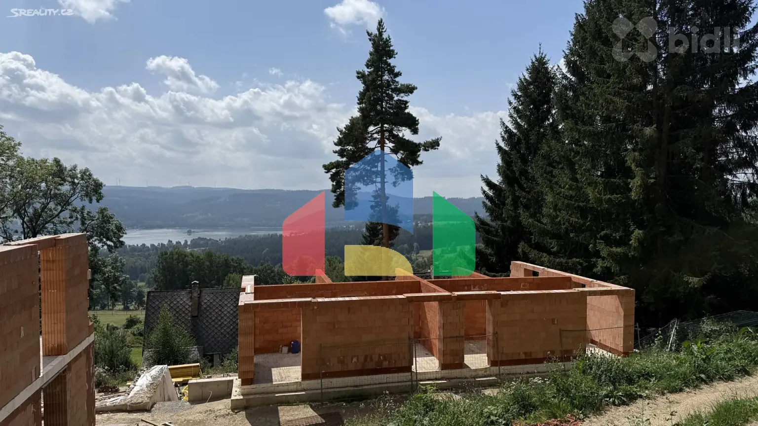 На продажу квартиры 293 m²