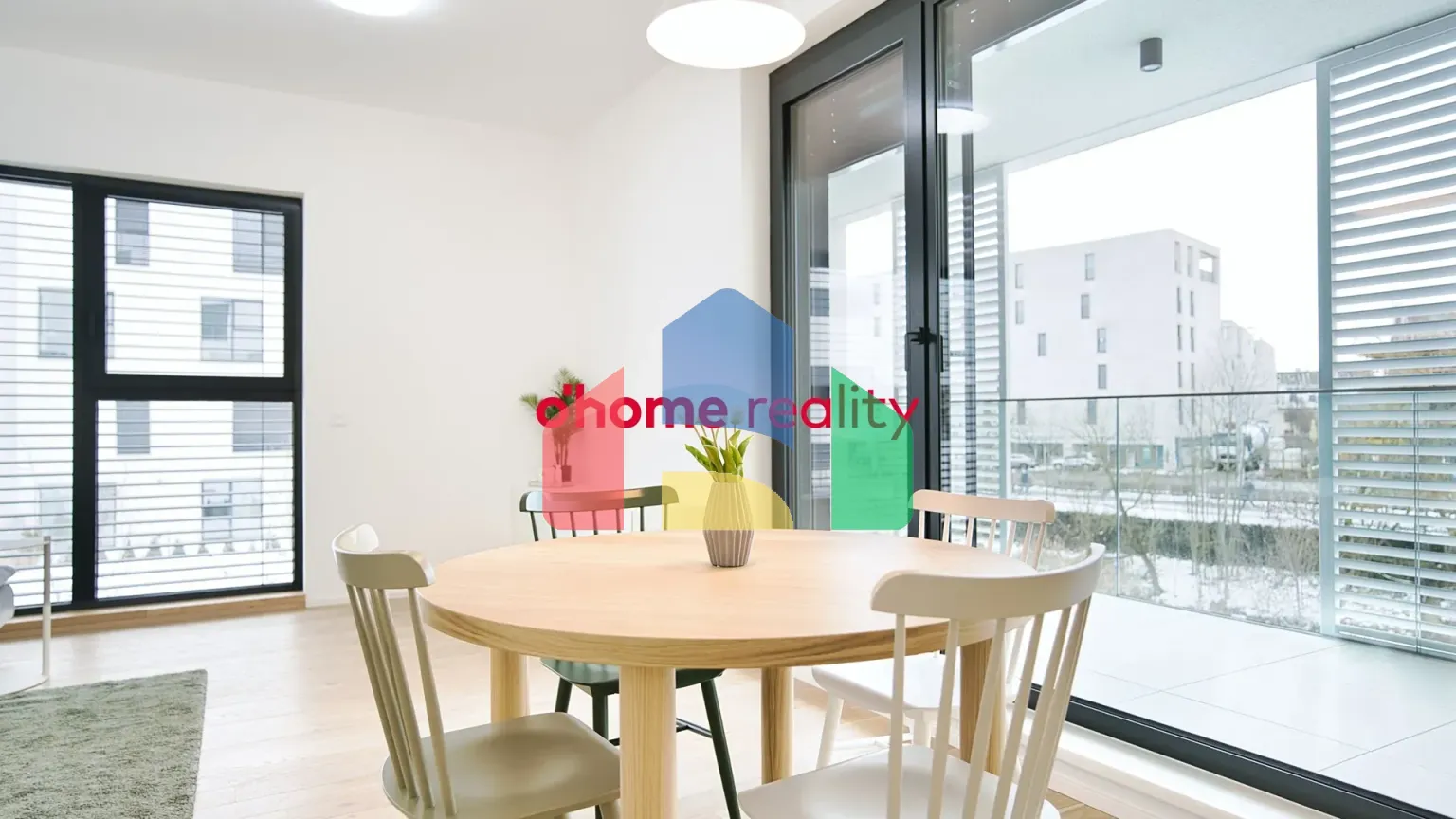 На продажу квартира 2-комн. студия 65 m²