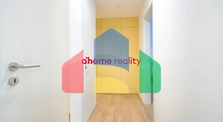 На продажу квартира 2-комн. студия 65 m²