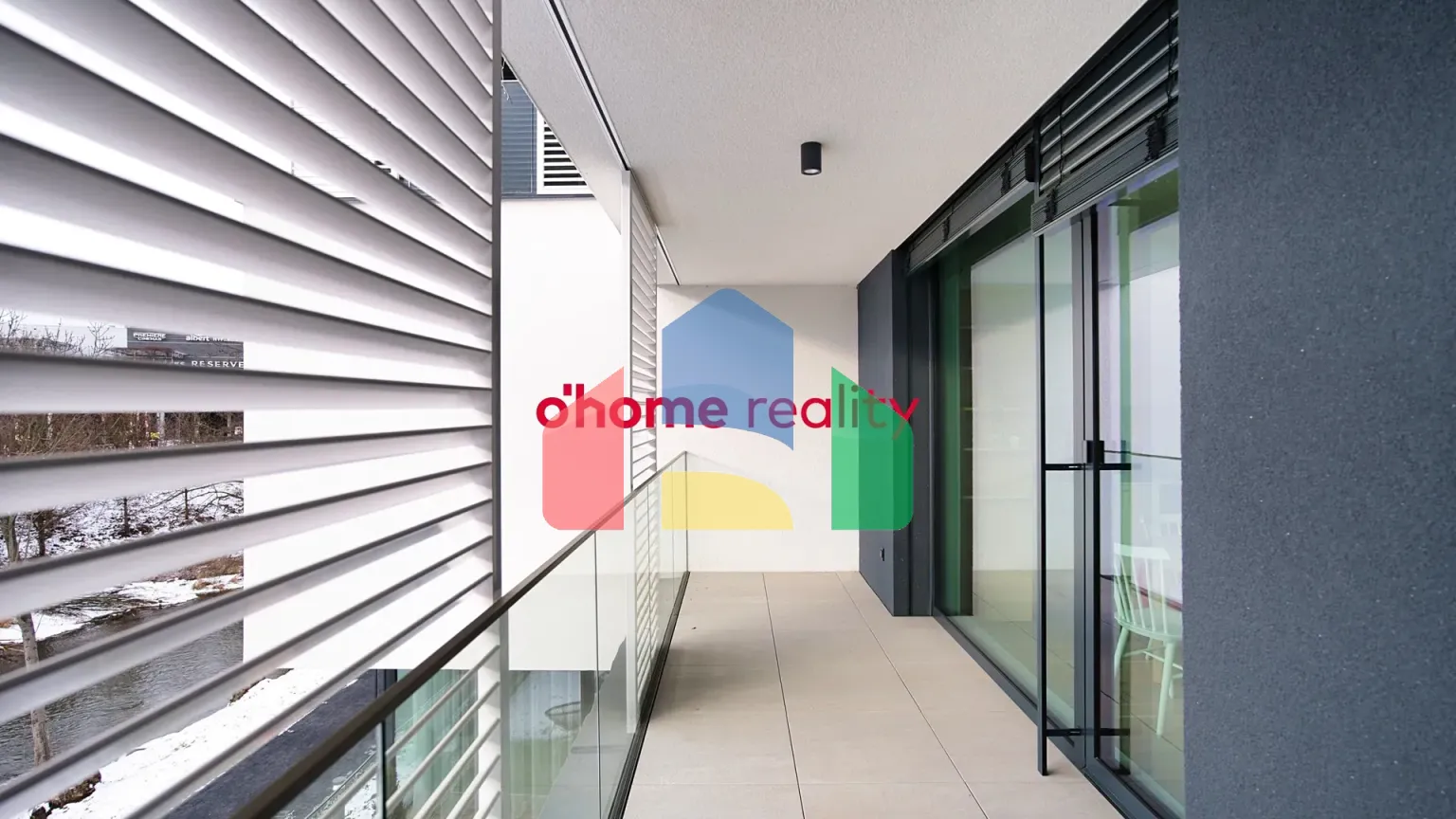 На продажу квартира 2-комн. студия 65 m²