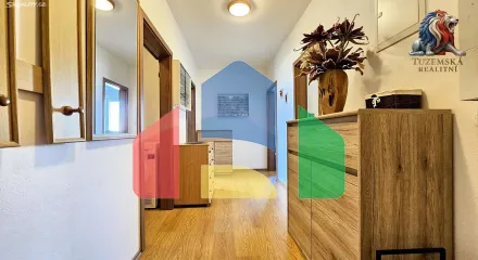 На продажу квартира 3-комн. студия 66 m²