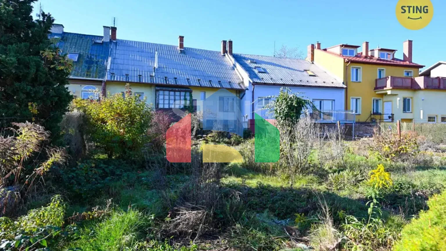 На продажу семейные дома 115 m², земельный участок 397 m²