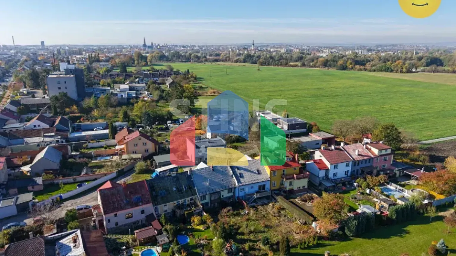 На продажу семейные дома 115 m², земельный участок 397 m²