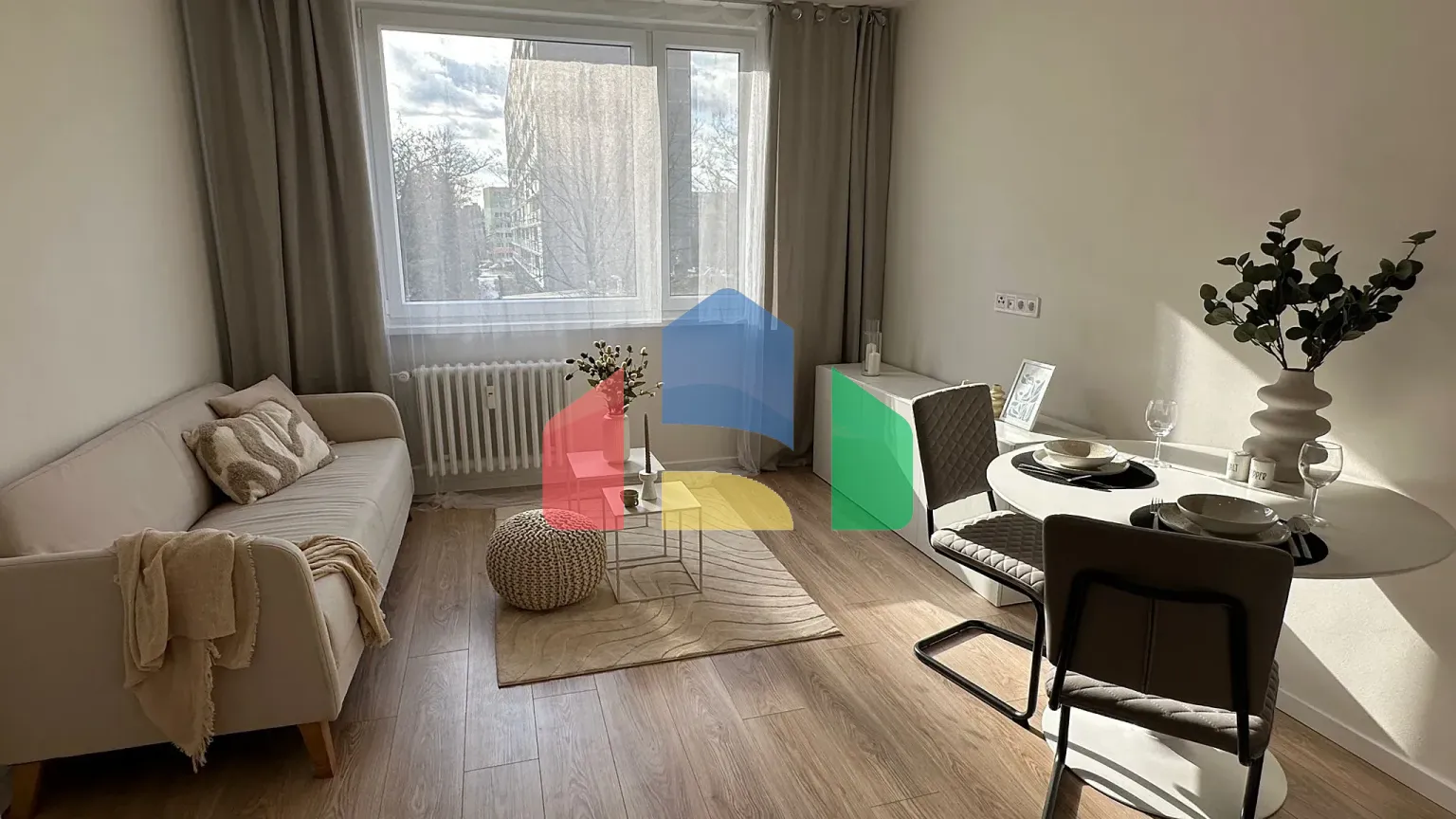 На продажу квартира 2-комн. студия 46 m²