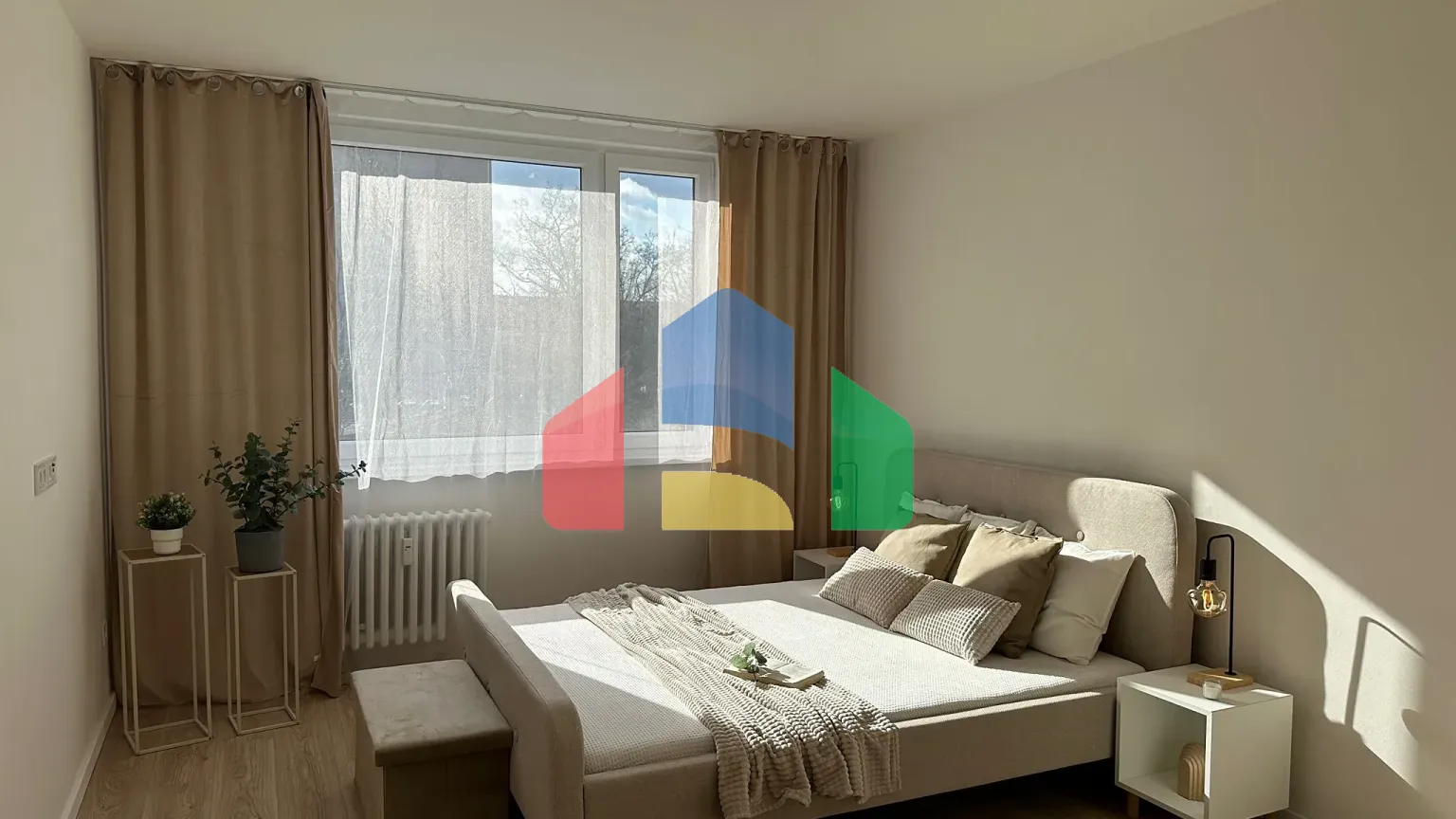 На продажу квартира 2-комн. студия 46 m²