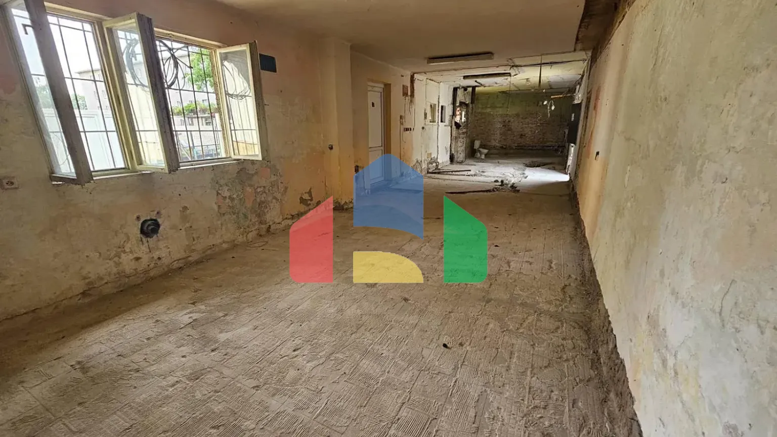 На продажу офисные помещения 73 m²