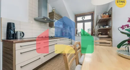 На продажу многогенный дом 300 m², земельный участок 214 m²