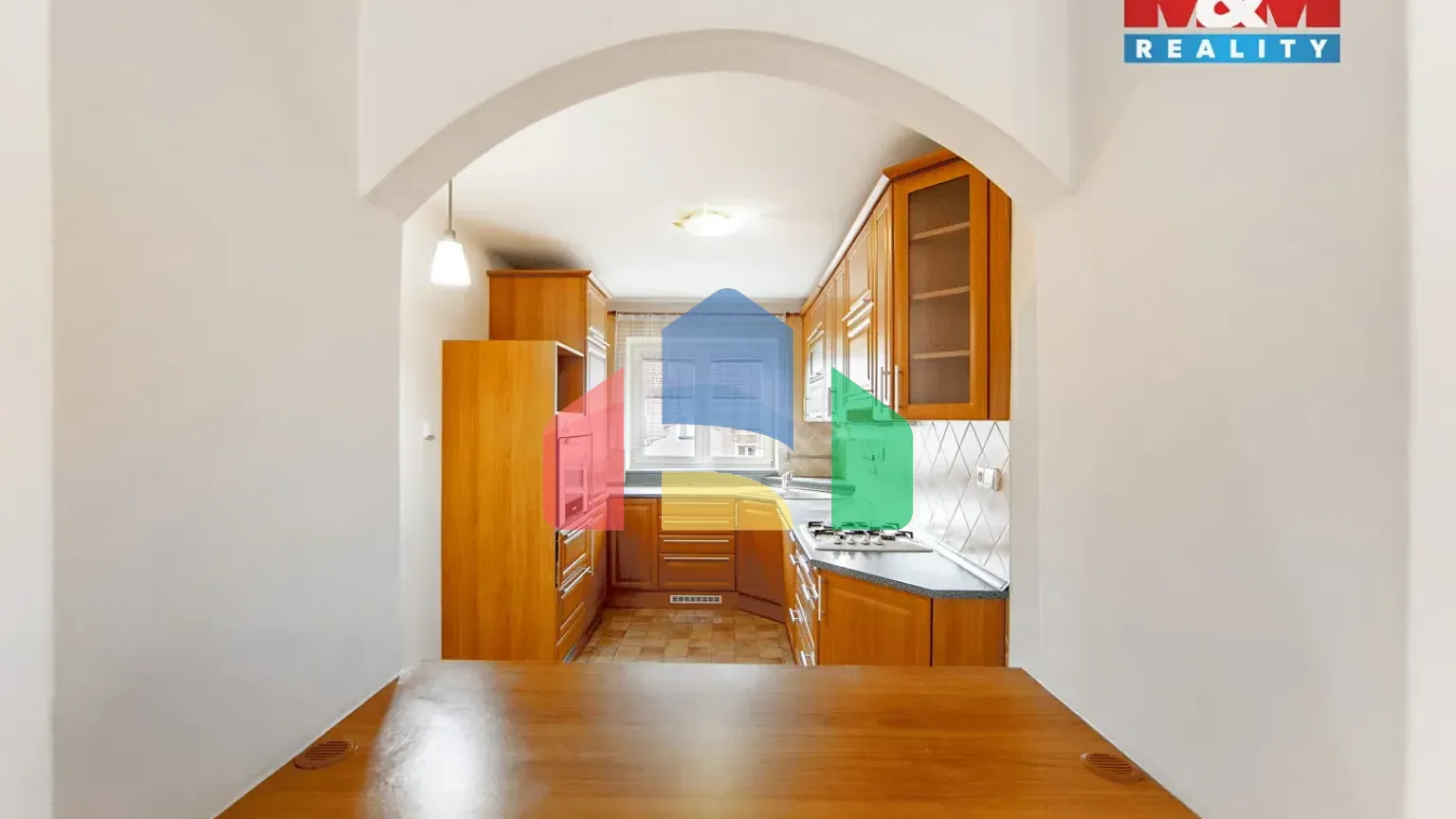 На продажу квартира 3-комн. студия 61 m²